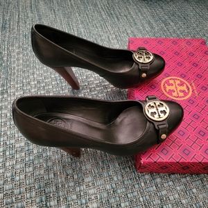 Tory burch 6.5 high heels like new